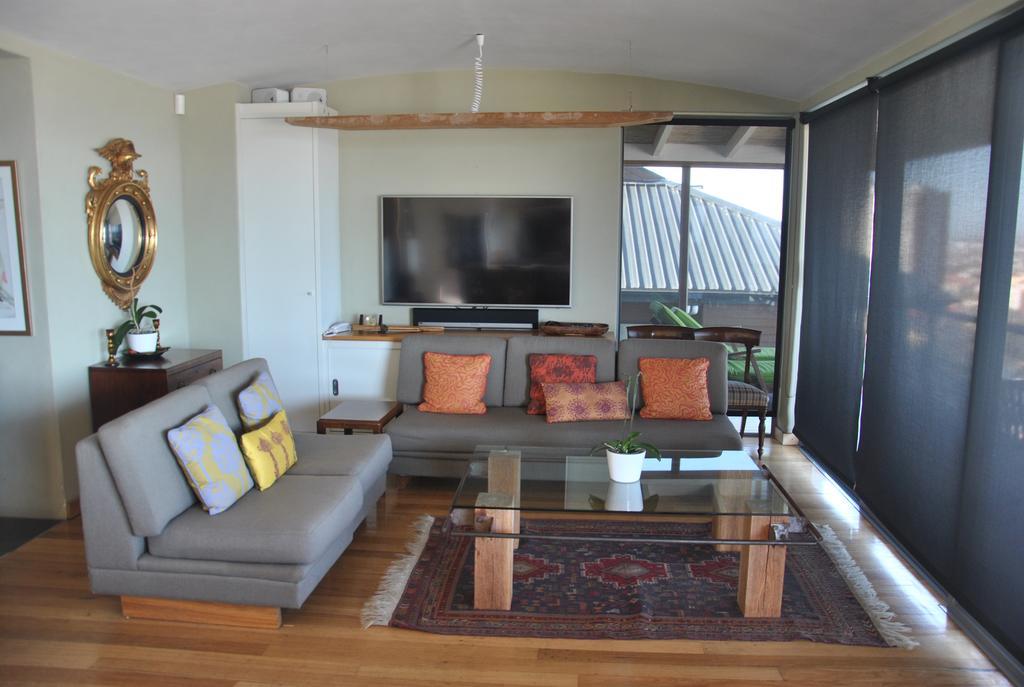 Seaview Apartment In Muizenberg Exteriör bild